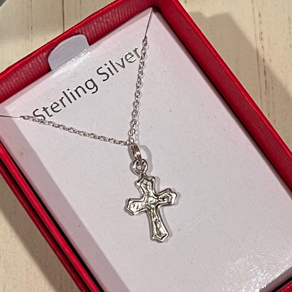 NWT Sterling Silver Filigree Cross Necklace on 18" Chain - Picture 4 of 5